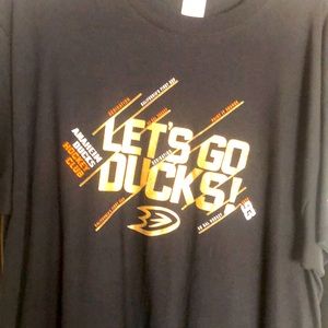 Brand new “Let’s Go Ducks 🦆 T-shirt”